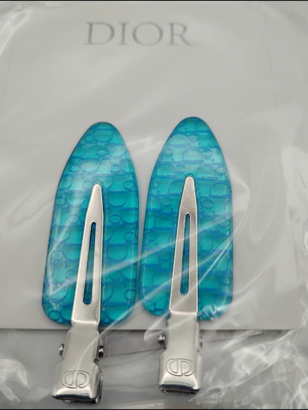 Dior Blue Patterned Hair Clips Set Brand New - Picture 4 of 6